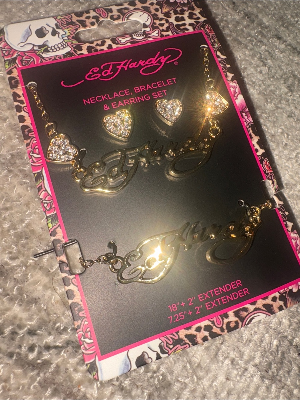 Ed Hardy Gold Script Necklace, Bracelet & Crystal Heart Earrings Set - Picture 2 of 5